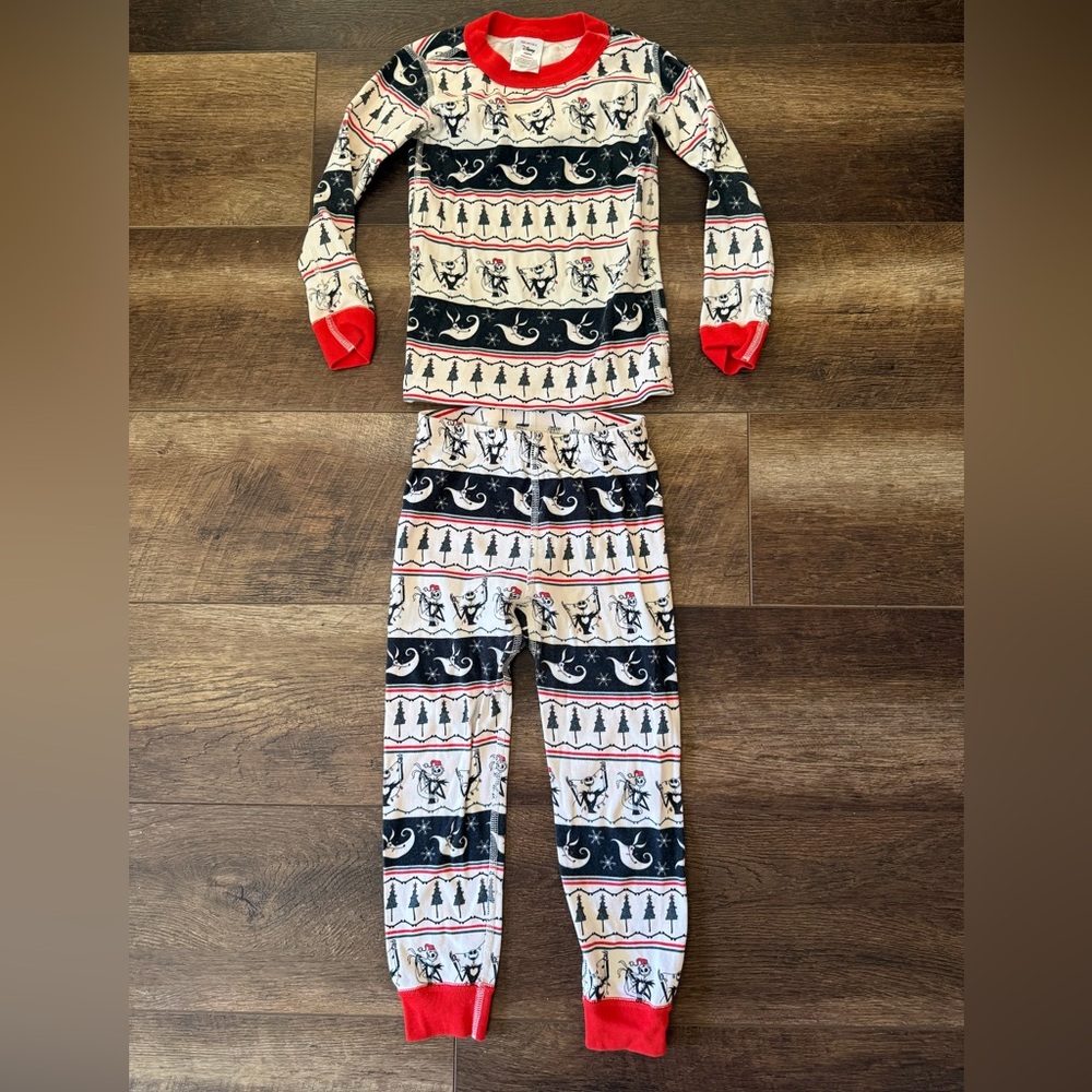 Hanna Andersson Cream, Black & Red Holiday Reindeer Pajama Set